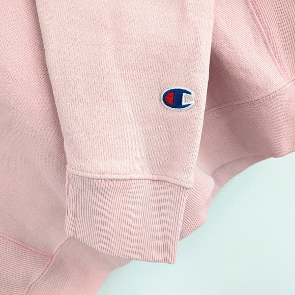 Champion Women's Thick Pink Sweatshirt In Size M - Picture 6 of 10